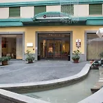 Western Hotel