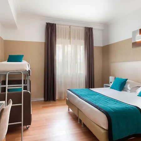 Western Hotel 4*