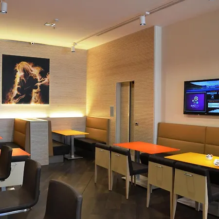 Hotel Western Genoa