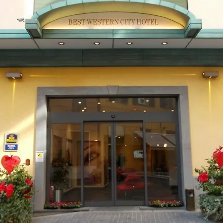 Western 4* Genoa