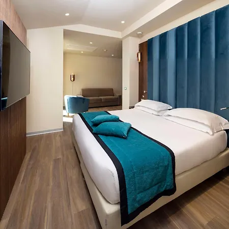 Western 4* Génova